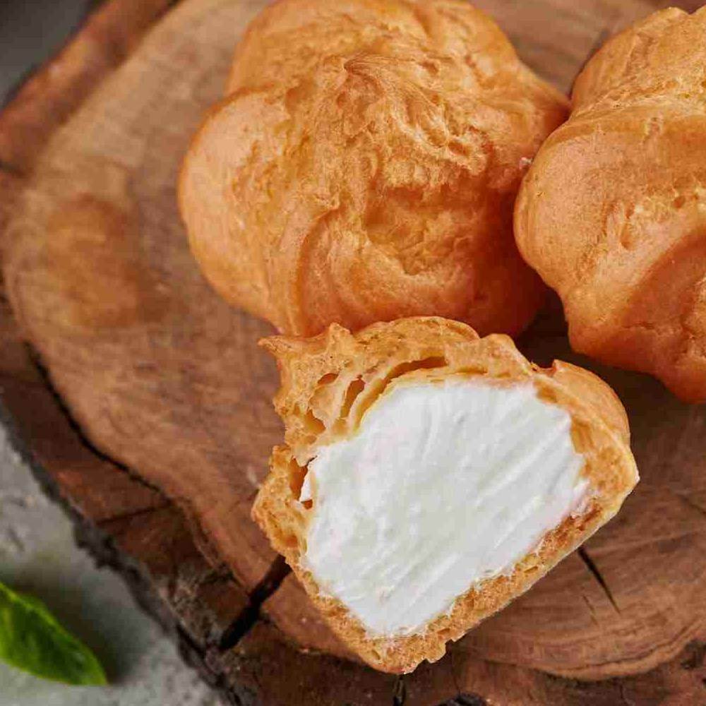 Тістечко заварне Еклер Biscotti