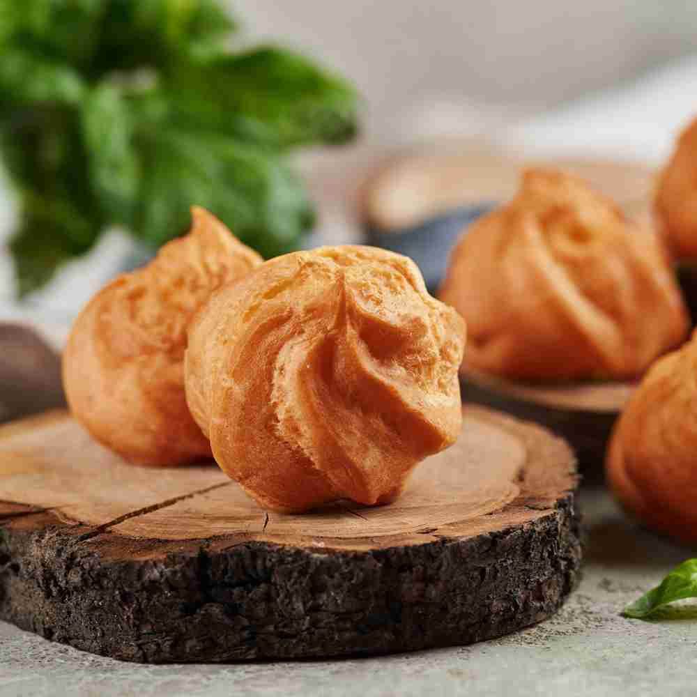 Тістечко заварне Еклер Biscotti