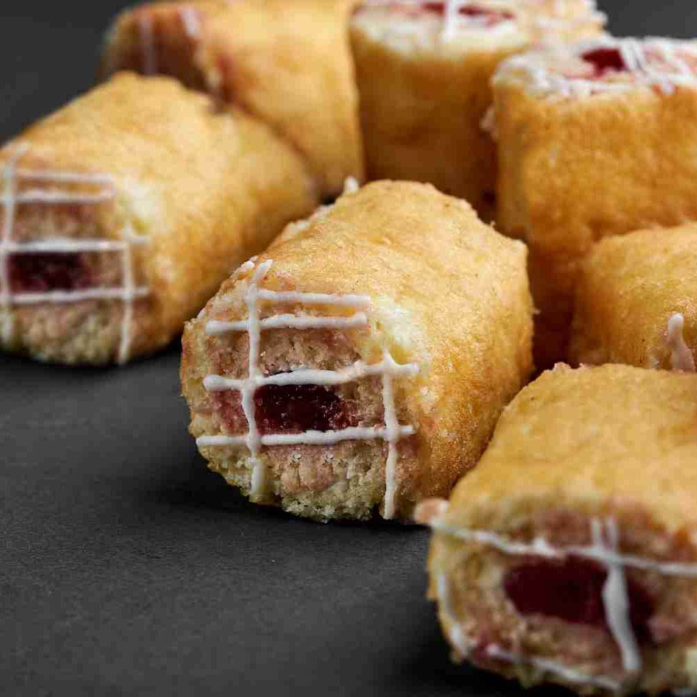 Тістечко бісквітне Полуничка Biscotti 1,7кг